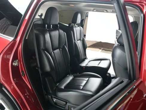 Used 2020 Subaru Ascent Limited image 37