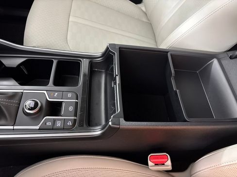 New 2026 Kia Sorento S w/ S Panoramic Sunroof Package FWD image 42