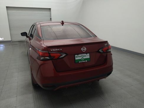 Used 2021 Nissan Versa SR image 6