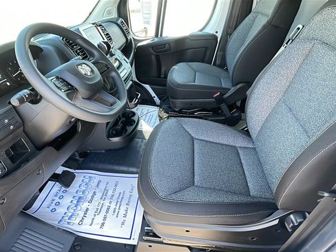 New 2025 RAM ProMaster 2500 image 27