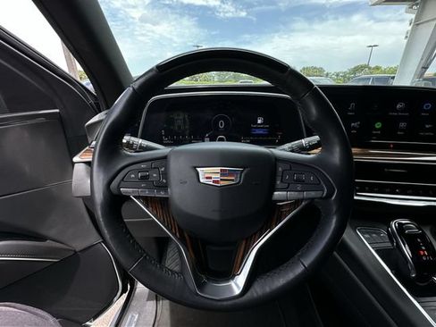 Certified 2024 Cadillac Escalade ESV Premium Luxury RWD image 22