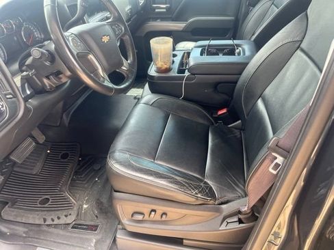 Used 2017 Chevrolet Silverado 1500 LT w/ All Star Edition AWD/4WD image 2