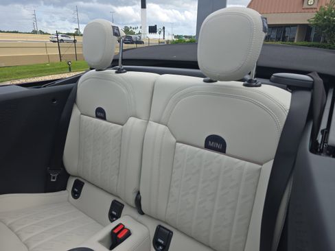 New 2026 MINI Cooper S image 9