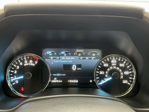 Used 2020 Ford F150 Lariat w/ Equipment Group 502A Luxury image 10