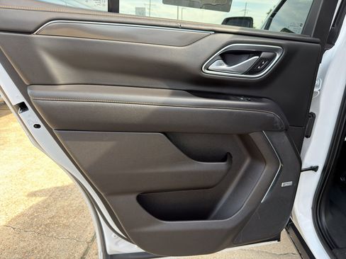 Used 2021 GMC Yukon AT4 AWD/4WD image 31