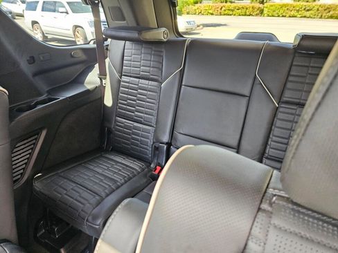 Used 2025 Cadillac Escalade Sport Platinum AWD/4WD image 22