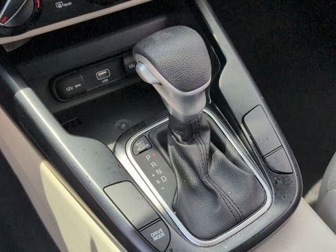 Used 2020 Kia Soul LX FWD image 14