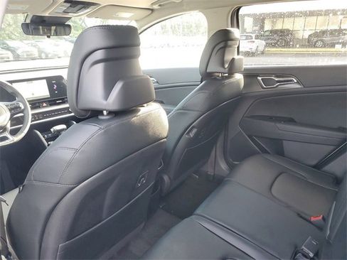 New 2025 Kia Sportage EX image 26