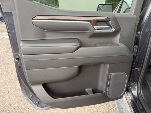 Used 2025 GMC Sierra 1500 Elevation image 20