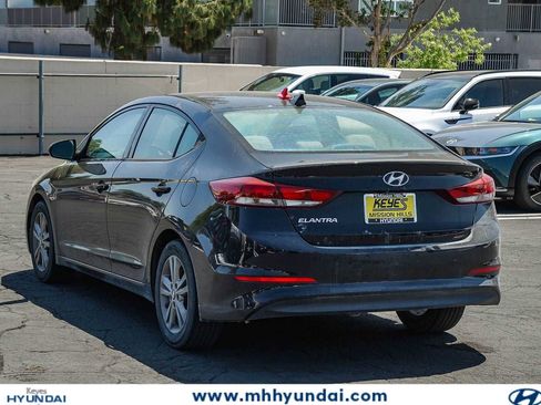 Used 2018 Hyundai Elantra Value Edition w/ Cargo Package FWD image 6