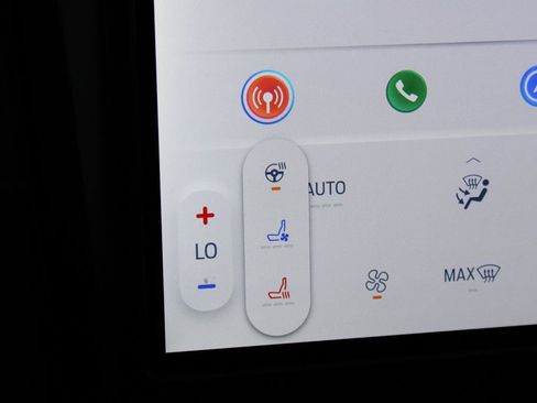 Used 2021 Ford Edge Titanium w/ Equipment Group 301A image 45