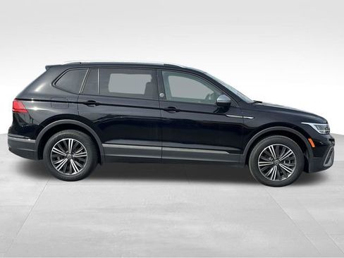 Used 2024 Volkswagen Tiguan Wolfsburg Edition image 8