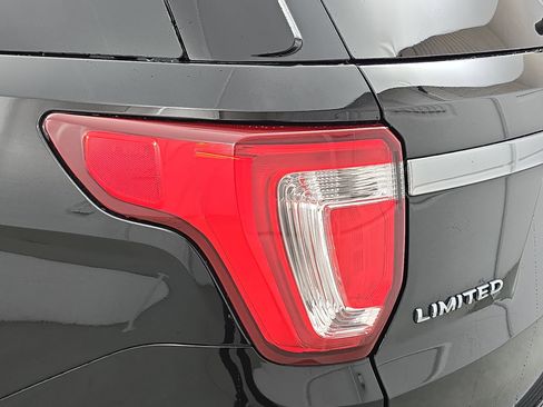 Used 2019 Ford Explorer Limited w/ Class III Trailer Tow Package image 35