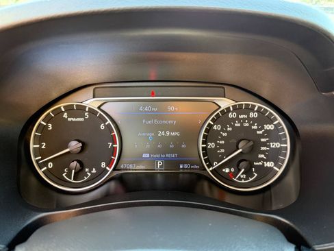 Used 2024 Nissan Altima 2.5 SV FWD image 67