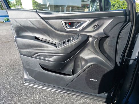 Used 2023 Subaru Forester Touring image 27