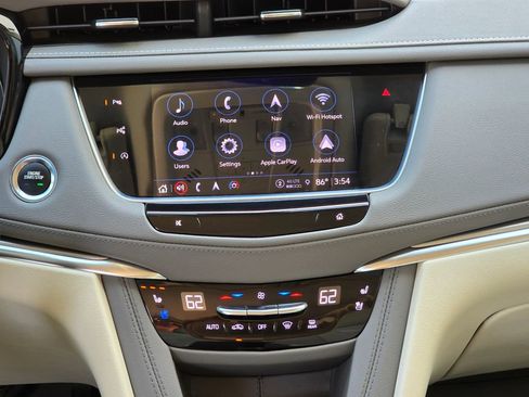 Used 2022 Cadillac XT5 Premium Luxury w/ Technology Package FWD image 26