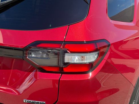 Certified 2024 Honda Pilot Touring image 28