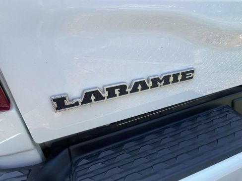Used 2026 RAM 2500 Laramie AWD/4WD image 8