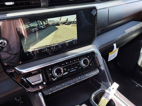 New 2026 GMC Sierra 1500 Denali w/ Technology Package AWD/4WD image 15