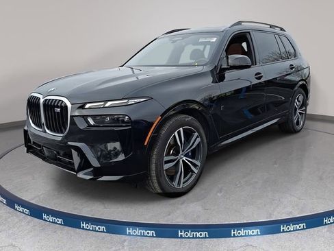 New 2026 BMW X7 M60i image 1