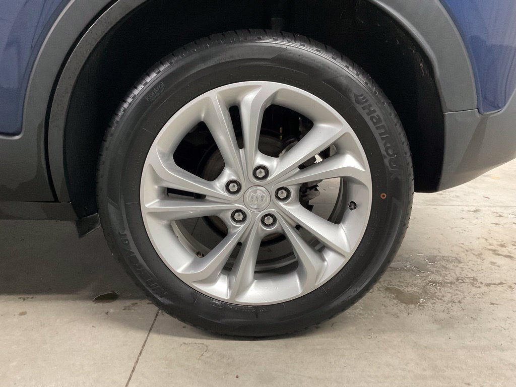 Used 2022 Buick Encore GX Preferred w/ Cold Weather Comfort Package AWD/4WD image 16