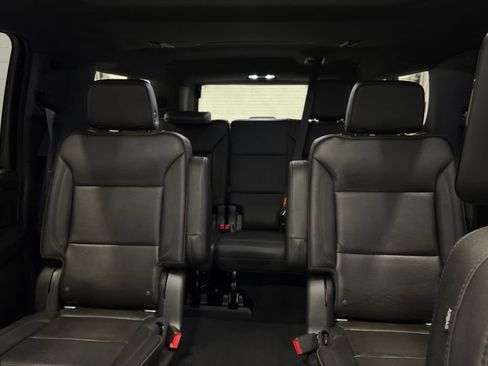 Used 2021 Chevrolet Suburban High Country AWD/4WD image 29