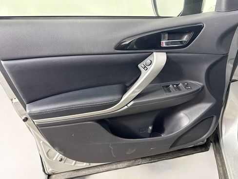 Used 2023 Mitsubishi Eclipse Cross SE image 15