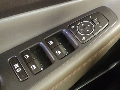 Used 2020 Hyundai Santa Fe SEL w/ Cargo Package FWD image 27