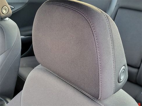 Used 2023 Chevrolet Malibu LT image 5