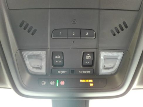 Used 2019 Cadillac XT4 Premium Luxury w/ Cold Weather Package FWD image 50