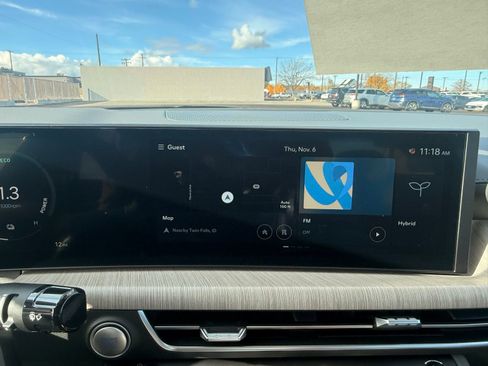 New 2025 Hyundai Sonata Limited image 23