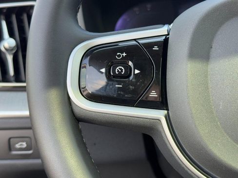 Used 2025 Volvo XC60 B5 Plus w/ Climate Package image 18
