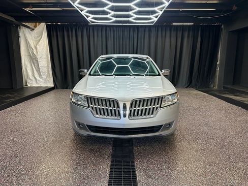 Used 2012 Lincoln MKZ AWD image 2