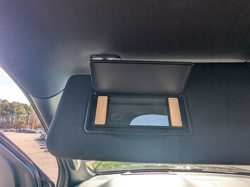 Used 2022 Jeep Wagoneer Series III w/ Premium Group I image 30