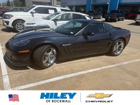 Used 2013 Chevrolet Corvette Grand Sport w/ 2LT Preferred Equipment Group RWD image 1