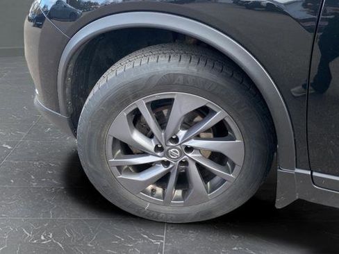 Used 2016 Nissan Rogue SL w/ SL Premium Package AWD/4WD image 37