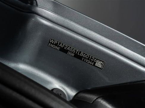 Certified 2026 Porsche Macan GTS image 36