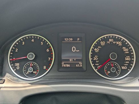 Used 2016 Volkswagen Tiguan S FWD image 21