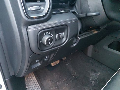 New 2026 RAM 1500 Limited image 36