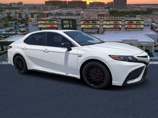 Used 2023 Toyota Camry SE w/ Cold Weather Package FWD video 1
