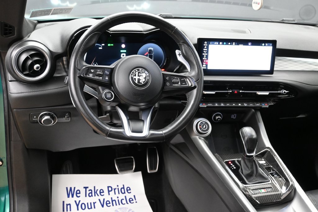 Used 2024 Alfa Romeo Tonale Veloce w/ Active Assist Package AWD/4WD image 25