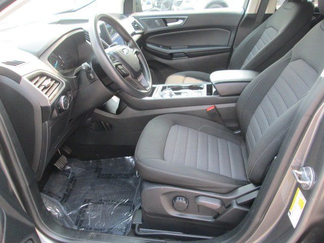 Used 2024 Ford Edge SE w/ Black Appearance Package AWD/4WD image 10