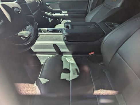 Used 2025 Ford Expedition Tremor image 10