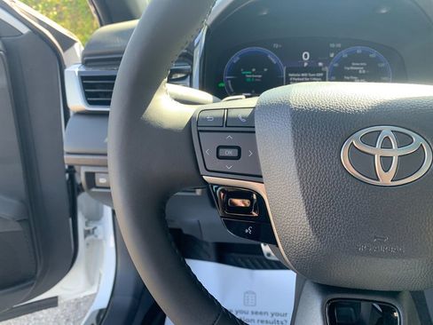 New 2026 Toyota Camry XSE FWD image 27