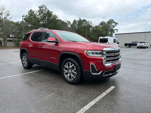 Used 2023 GMC Acadia SLE w/ Driver Convenience Package AWD/4WD image 4