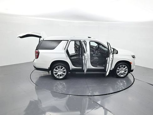 Used 2023 Chevrolet Tahoe High Country AWD/4WD image 50