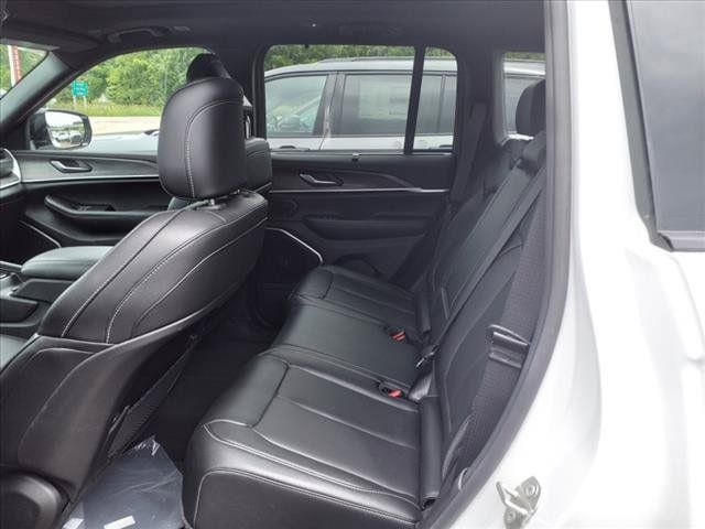 New 2024 Jeep Grand Cherokee Limited 4xe AWD/4WD image 9