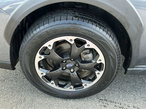 Used 2021 Subaru Crosstrek 2.0i Premium image 8