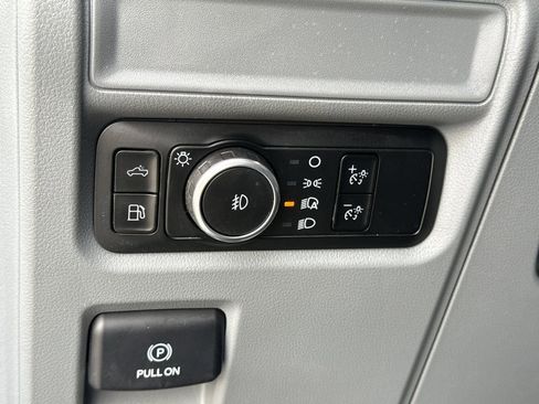 Used 2024 Ford F150 XLT w/ Mobile Office Package image 40