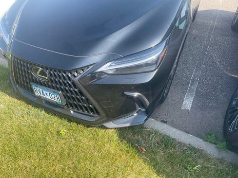 Used 2025 Lexus NX 350h AWD w/ Accessory Package (2T) image 2